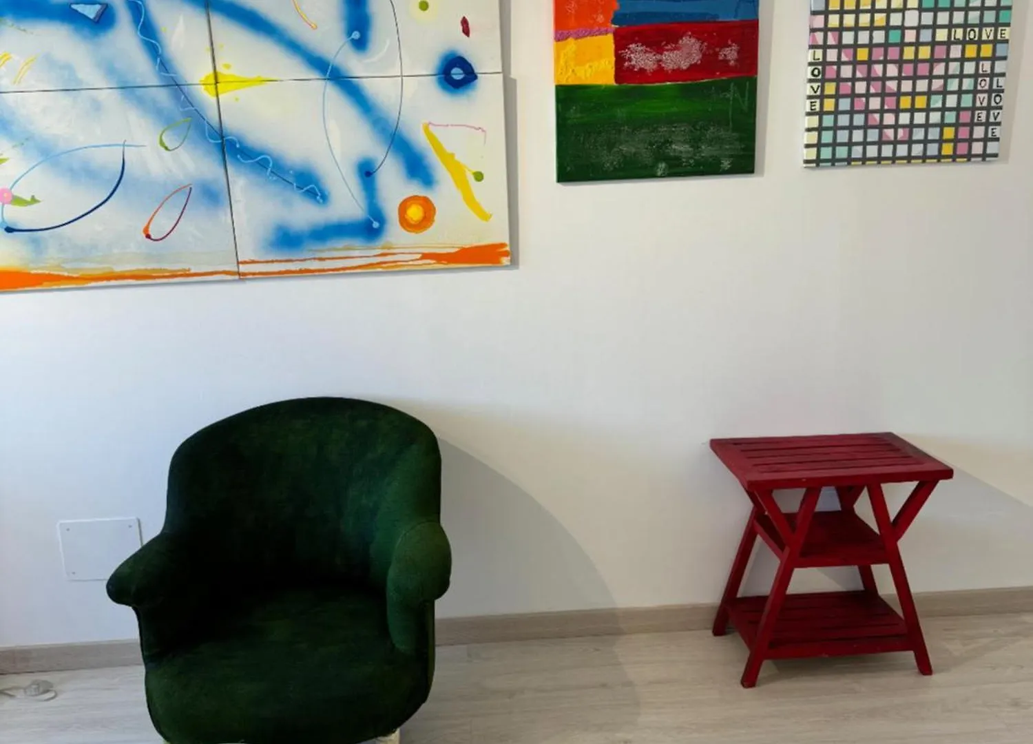 Gallery Princesa Malaga 0*,